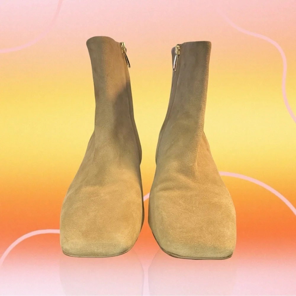 Franco Sarto ‘Waxtona’ Beige / Nude Genuine Suede Block Heel Ankle Boots Size 9